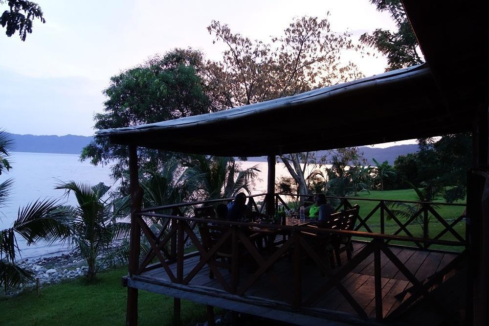 Cocoa Village Guesthouse Obo  Exterior photo